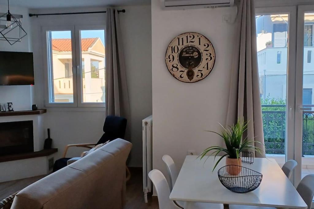 Seaview Luxury Apartment Митилини Экстерьер фото