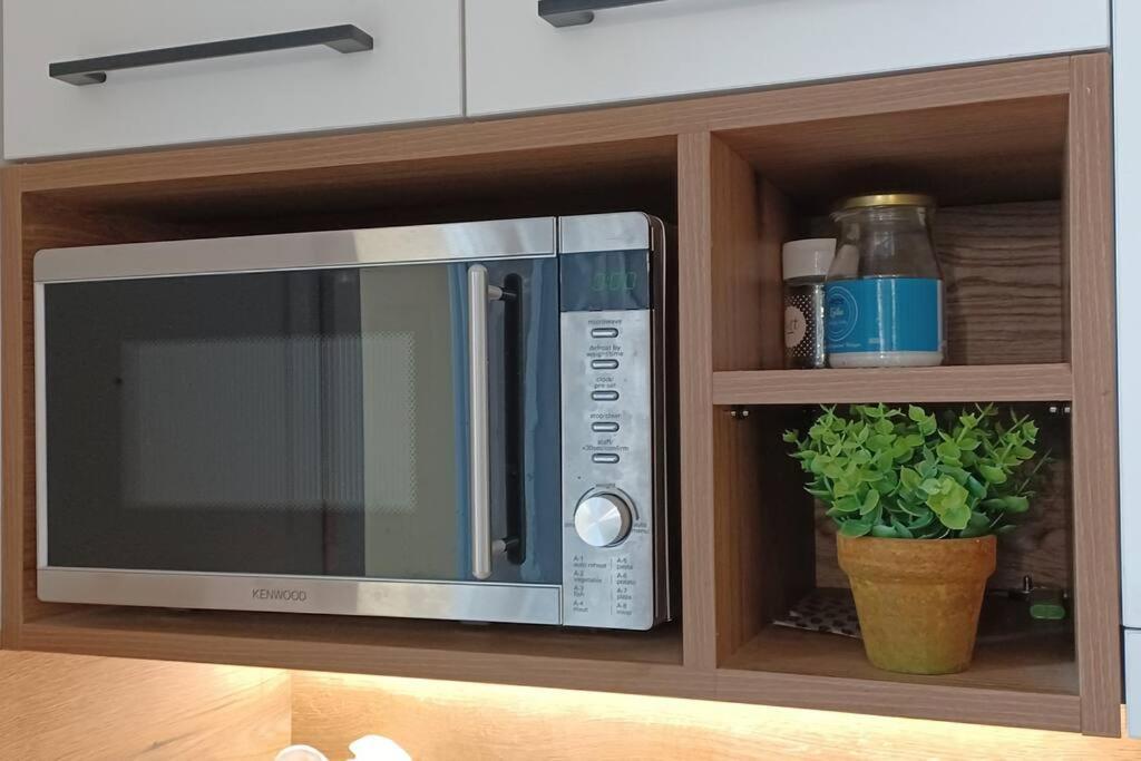 Seaview Luxury Apartment Митилини Экстерьер фото